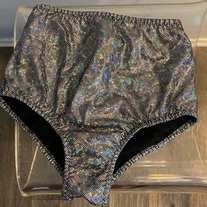 Rave shiny bottoms